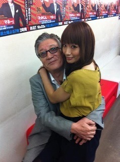 m_manabe01.jpg